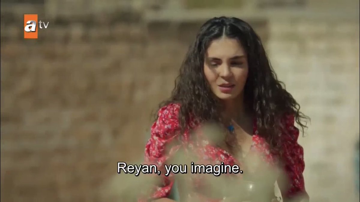 the relief when she realized it was just a chicken akjsksks my baby  #Hercai
