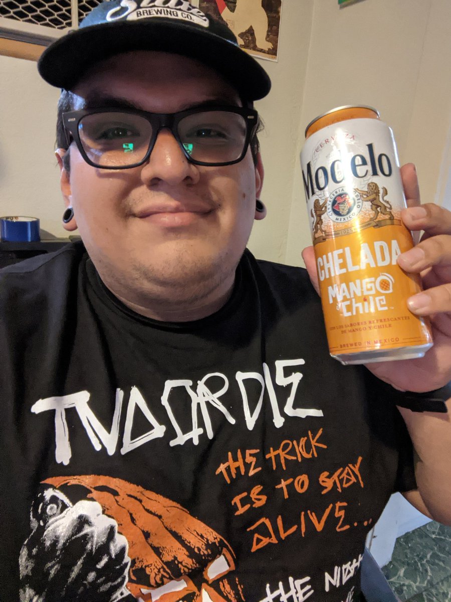 dylanisnotapunk tweet media