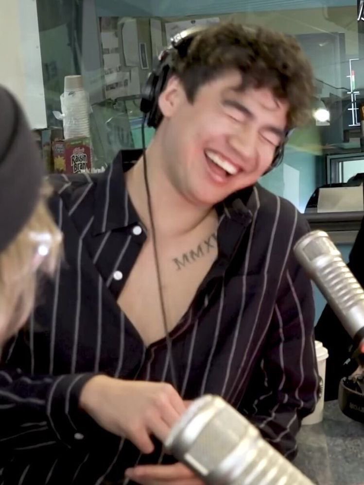 Calum hood smiling to brighten your dayhttps://abs.twimg.com/emoji/v2/... draggable=