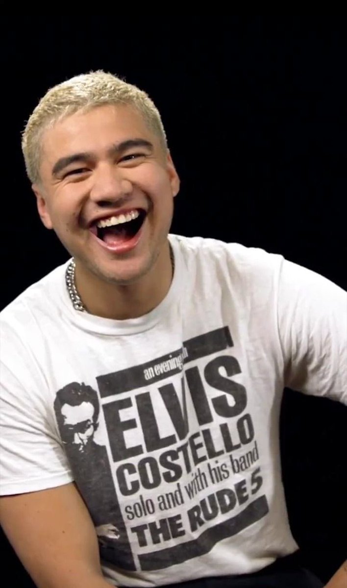 Calum hood smiling to brighten your dayhttps://abs.twimg.com/emoji/v2/... draggable=