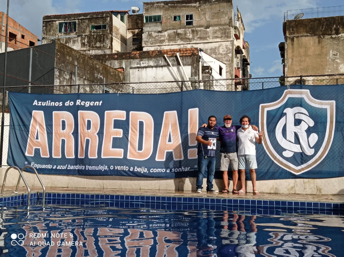 rhtancredi's tweet photo. Nosso projeto Bandeirao do Arreda deu certo! Aqui não tem espaço pra bandeira de mucura, então... #ARREDA! #ARREDA! #ARREDA! @ClubeDoRemo @renanleite22 @fernand0coimbra https://t.co/SRZnsScAgo