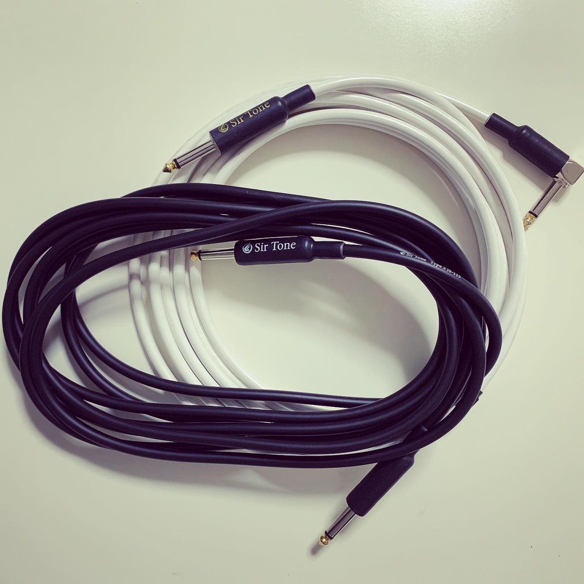 recollaboen's tweet photo. 【New Arrival】
Sir Tone TYPE 2 arrives at our studio.
This cable can create strong low sound! https://t.co/o0TNgQJv6k