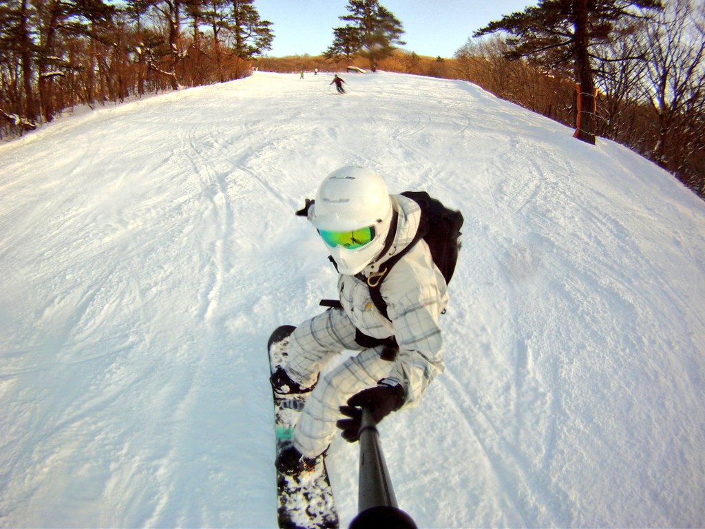 ট ইট র 体育会系ファッション Sports Ranger マジでフルフェイスをかぶってスノーボードする人が増えてほしい スノーボード に限らず ヘルメット自体のカッコよさ ヘルメットしたときのカチッとしたときの快感を体験してほしい