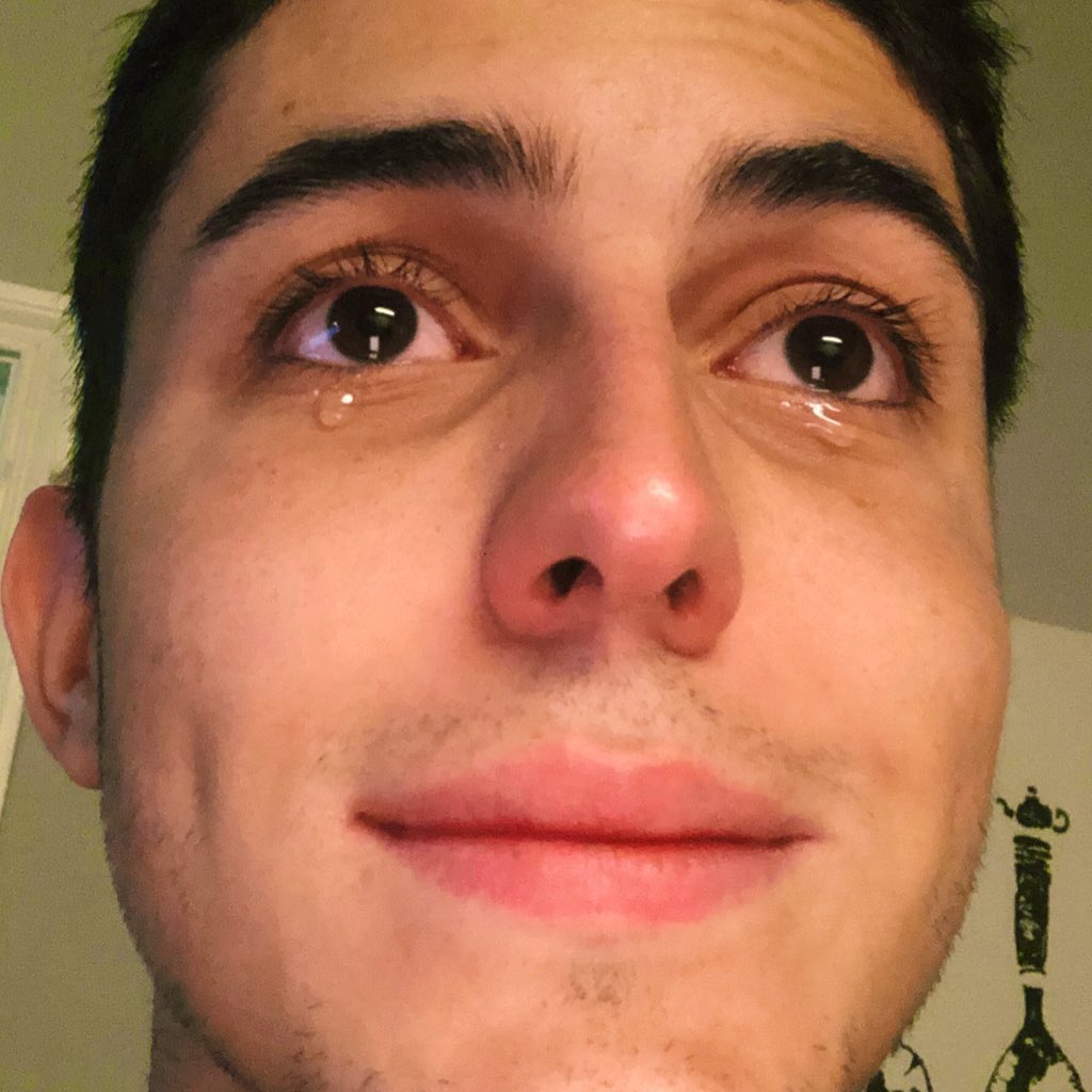 Not todos mis amigos cogiendo ahorita menos yo