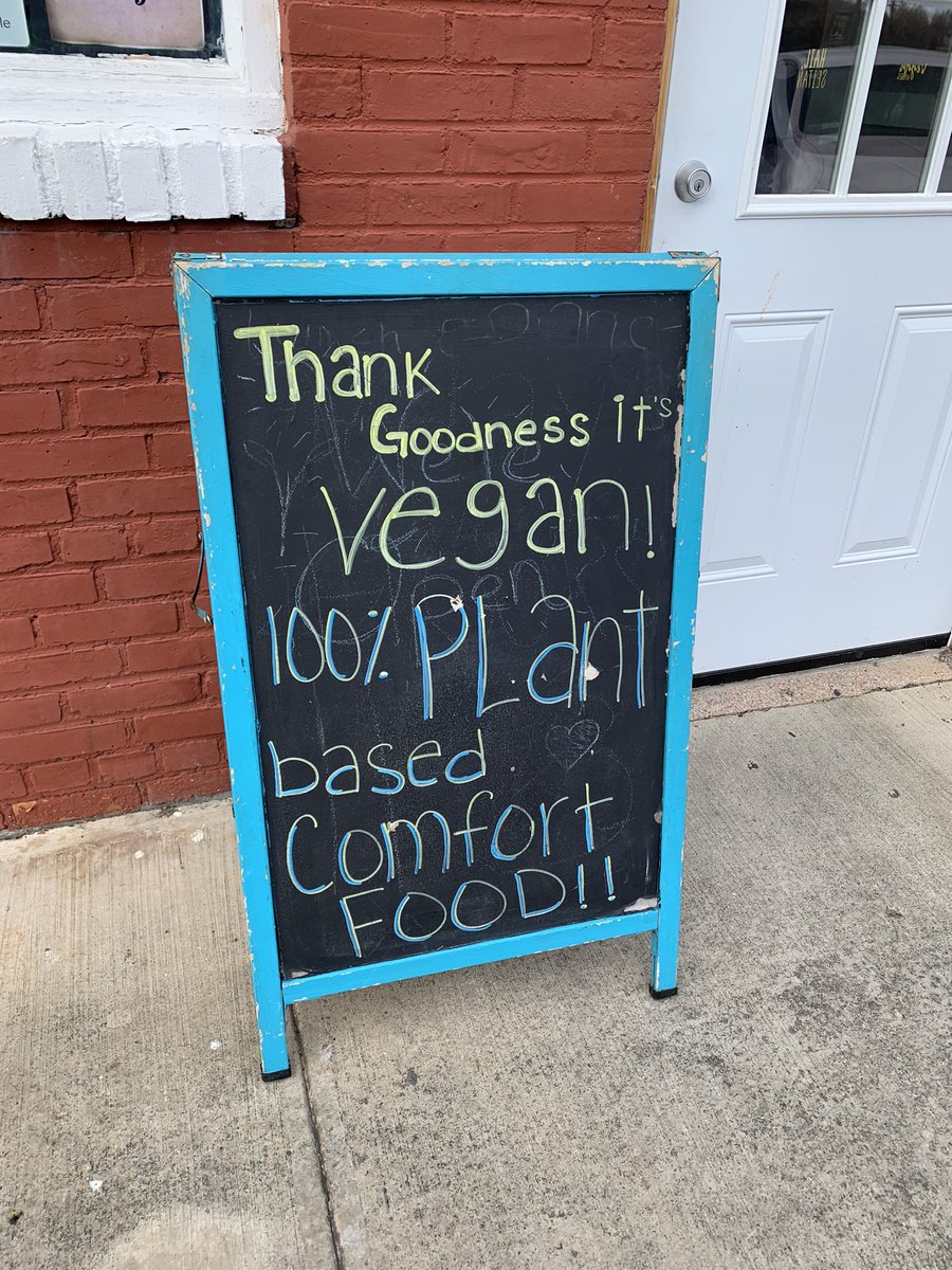 Another meet win for this 74 kg #vegan. Nothing better than putting up PR’s and setting a new PA state bench record all while wearing our vegan masks to show that animals don’t need to suffer for strength. Finding vegan soul food might be a close 2nd tho #brusselsmakemuscles