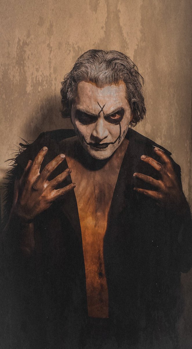 31 days of face paint!

Day 24

J5️⃣

#October #31DaysOfFacePaint
#Spooktober #Day24 #John5 #J5 #RobZombie #FacePaint #Art