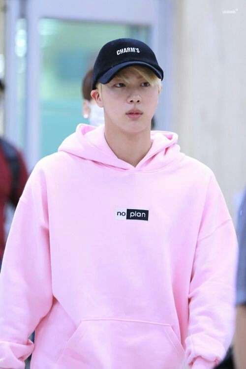 Pretty in pink ; an ethereal thread