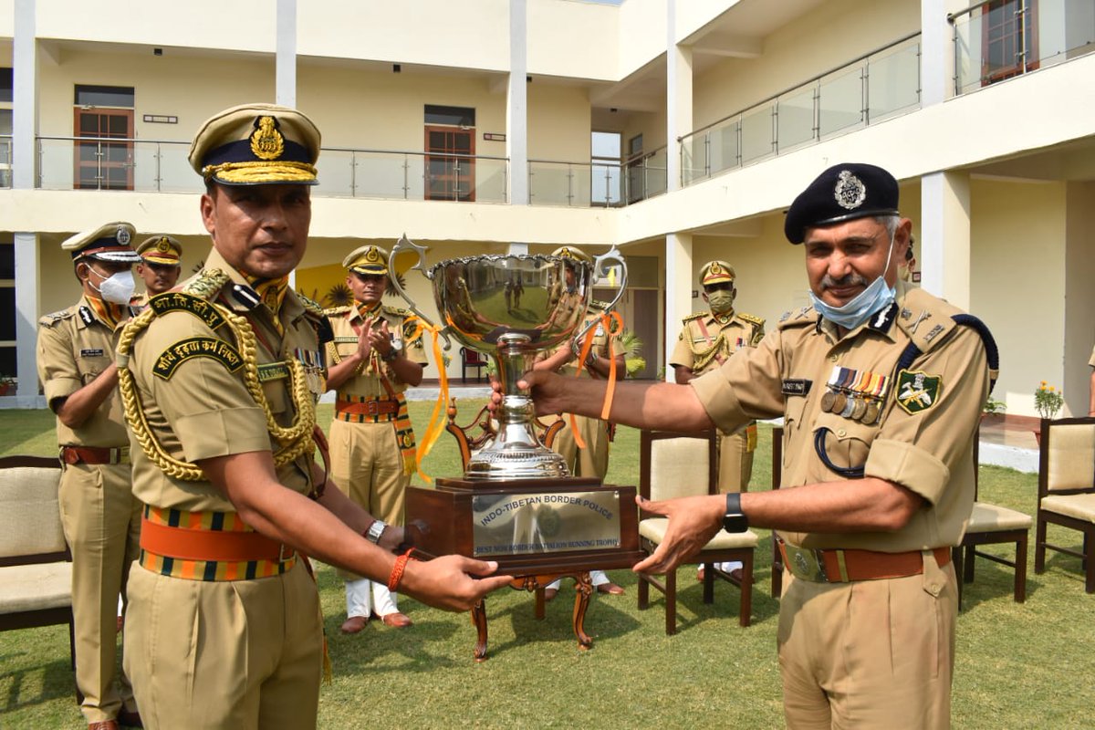 26Itbp's tweet photo. 26 Bn ITBP Ludhiana became the first bn to win Best Non-Border Bn consecutively for Three years..2017..2018..2019...created History in the Organisation
#Himveers26thbn
#Congratutaionhimveers26bn https://t.co/z0dA6MROsI