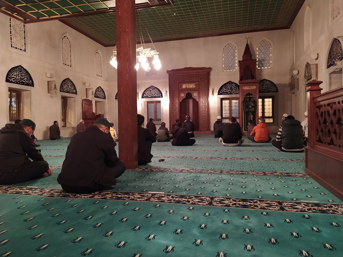 agdtuzla's tweet photo. Bu pazar yine Tuzla Gisbir Sahil Camii'nde buluştuk, akabinde sahilde #yürüyüş yaptık ve birlikte #kahvaltı ile programımızı nihayete erdirdik.
Programımıza katılan tüm gönüldaşlarımıza teşekkür ediyoruz.
Kardeşim haftaya #pazar sabah namazında seni de bekliyoruz. ;) https://t.co/NXXmKyH62K