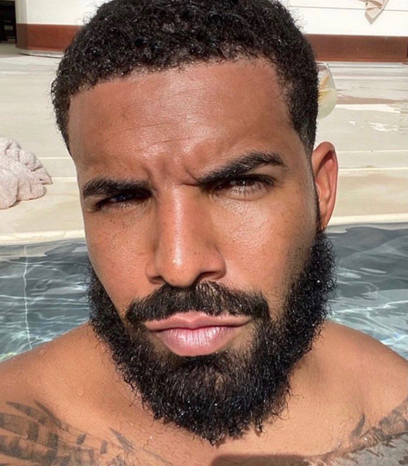 1amadistar's tweet photo. Drake’s glow up is everything 😩 https://t.co/lKg4lfr6cn