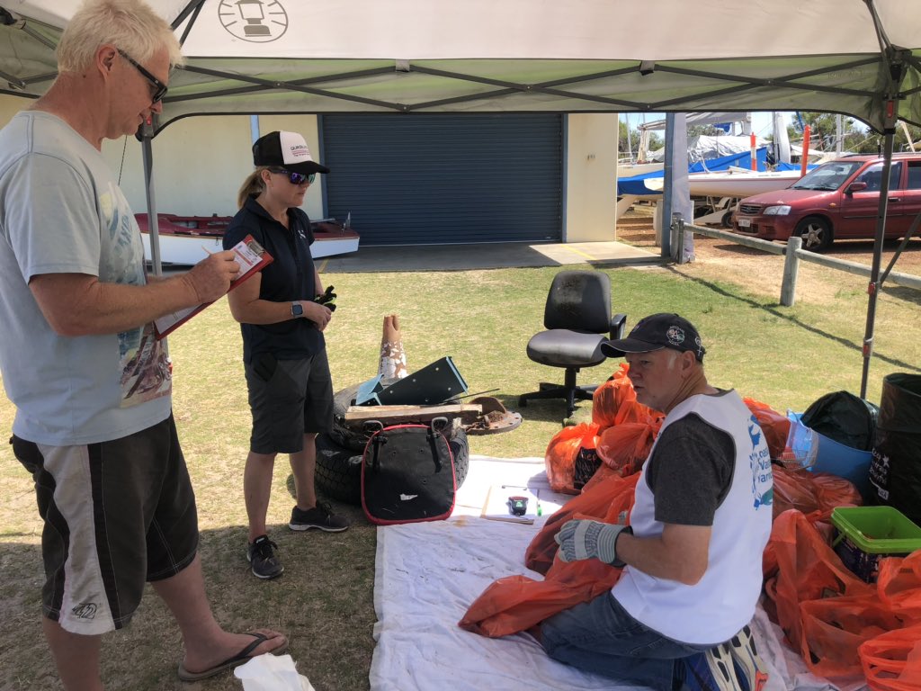 SMeredith_Photo's tweet photo. Th Reel it In a Clean-Up is go! The community is out in force today cleaning up the Peel-Yalgorup Wetland #Ramsar482 for Luca’s Legacy. @PeelHarveyCC are supporting this great event. Snags are on the barbie, free hot dogs for all the dedicated participants who helped out today! https://t.co/CzlrdM4uMG