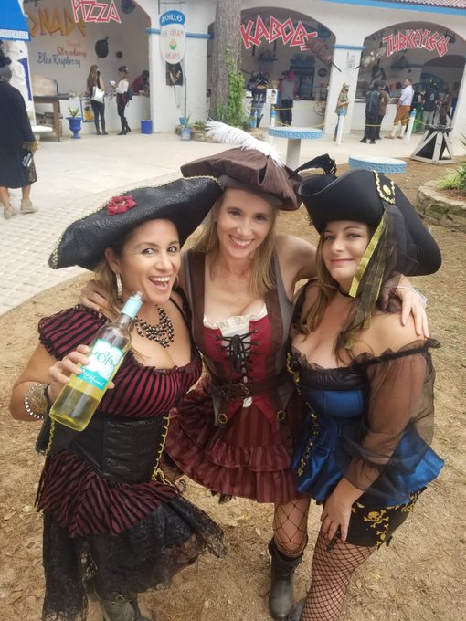 Having fun at Texas Renaissance Festival! I am getting some pussy tonight! 🔥🔥🔥🔥 https://t.co/50XVNGA<a href="/tag/atm"class="tags"><span>#atm</span></a><a href="/tag/milf"class="tags"><span>#milf</span></a><a href="/tag/anal"class="tags"><span>#anal</span></a><a href="/tag/cum"class="tags"><span>#cum</span></a><a href="/tag/vag"class="tags"><span>#vag</span></a>