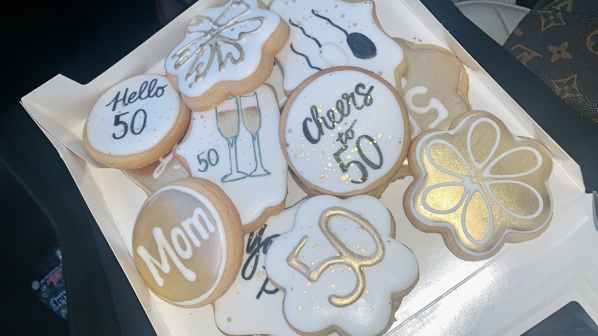 Sonia_Rego27's tweet image. Celebrating my mama for her 50th &amp;amp; Fabulous Birthday | 20|10|20 ✨🖤 #mysupportsystem