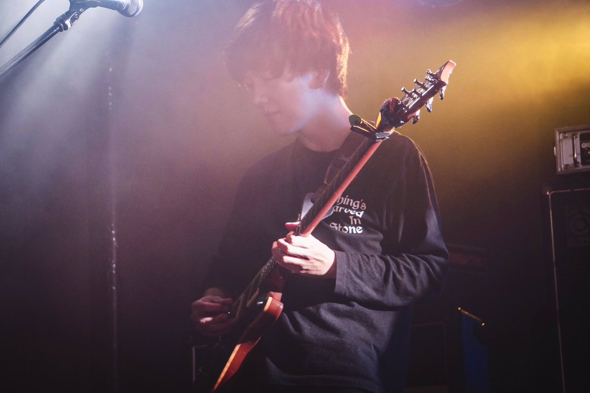 hielograph's tweet photo. 2020_10_19 @梅田Zeela
2020_10_23 @心斎橋FANJ
遅くなりましたがありがとうございました！ライブハウスに活気が戻ってきつつあるのが肌で伝わってくるようで、とても充実した2日間でした。

次回は11月16日、皆様のご来場、心よりお待ちしております！🎆

📸 by @xxx_sidegt https://t.co/t9npDurXb0