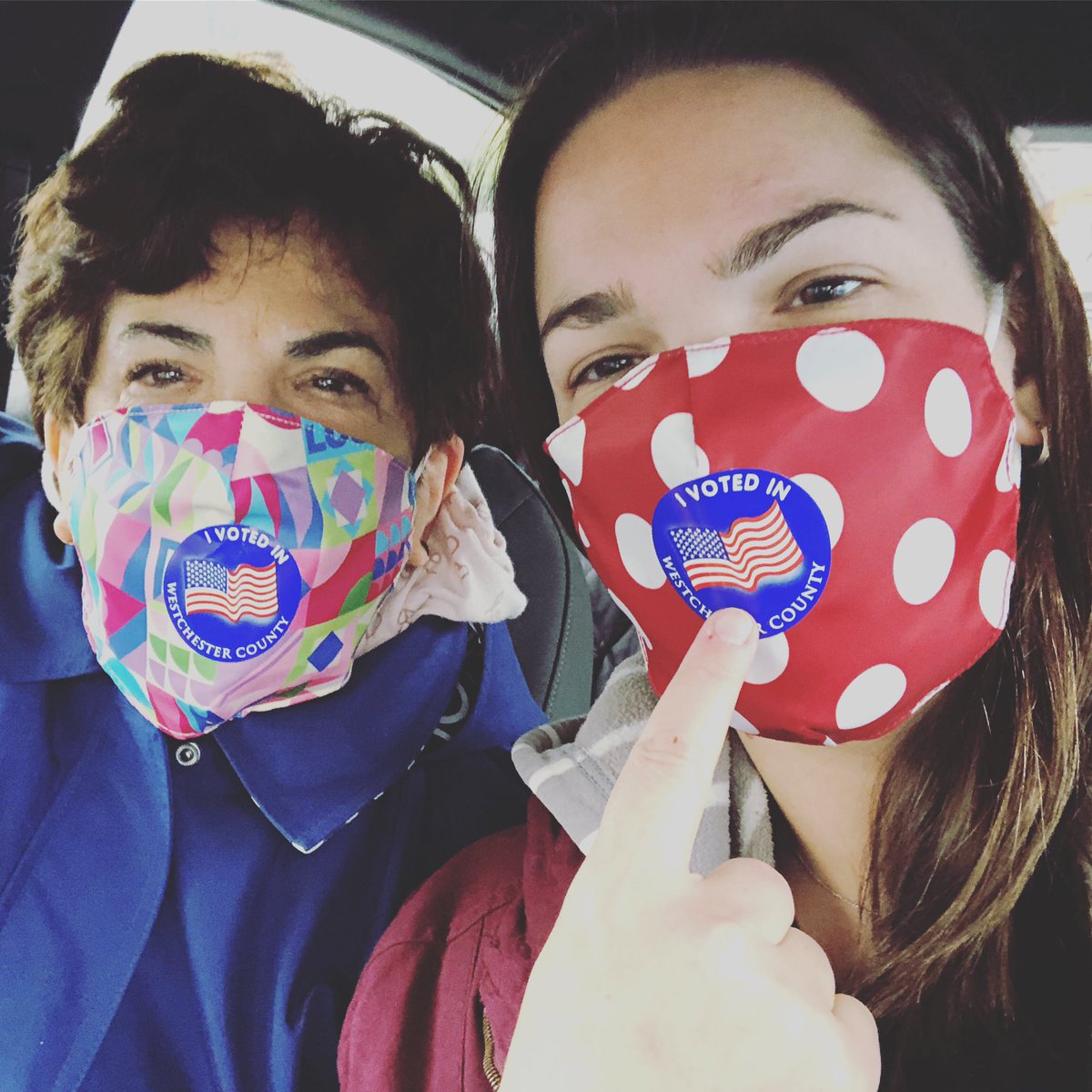 _kmbooks_'s tweet photo. Voted early today with my momma. Make sure your vote counts!! #ivoted https://t.co/ELnfZWUE5t