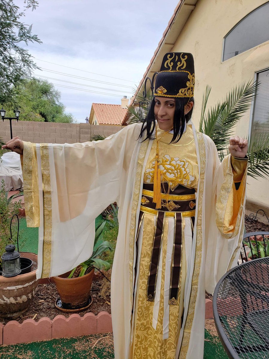 msvanitylang's tweet photo. 3 more. 😄

#JGY #jiggy #jinguangyao #lanlingjinsect  #LanlingJinSectrepresent #cosplay #cosplayerlife #MDZS #MoDaoZuShi #CQL #ChenQingLing #TheUntamed #killerstring #needtogetsomefishingwireforafuturephotoshoot https://t.co/EFzLWrkXeU