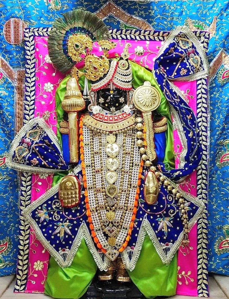 JaiDwarkadhish_'s tweet photo. 🌺 जय द्वारकाधीश 🌺
      🌞सुप्रभात🌞
  🙏🏻आज के दर्शन🙏🏻 https://t.co/KUMWy16e68