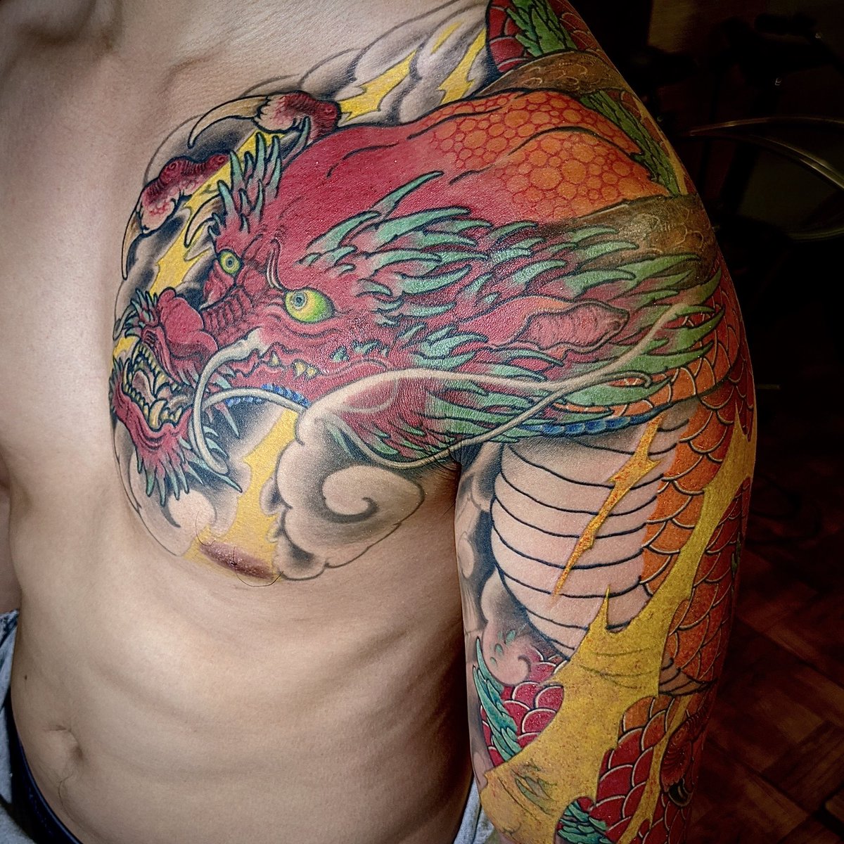 Kashu Horishin 加州彫心 龍 進行中 龍 刺青 タトゥー 入れ墨 デザイン アート Dragon Tattoo Art Artist Japanesetattoo