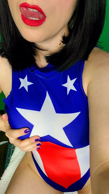 Cum and keep me company 😉 https://t.co/mI0VoIELlj<a href="/tag/cammodel"class="tags"><span>#cammodel</span></a><a href="/tag/cam4"class="tags"><span>#cam4</span></a><a href="/tag/cosplaygirl"class="tags"><span>#cosplaygirl</span></a>