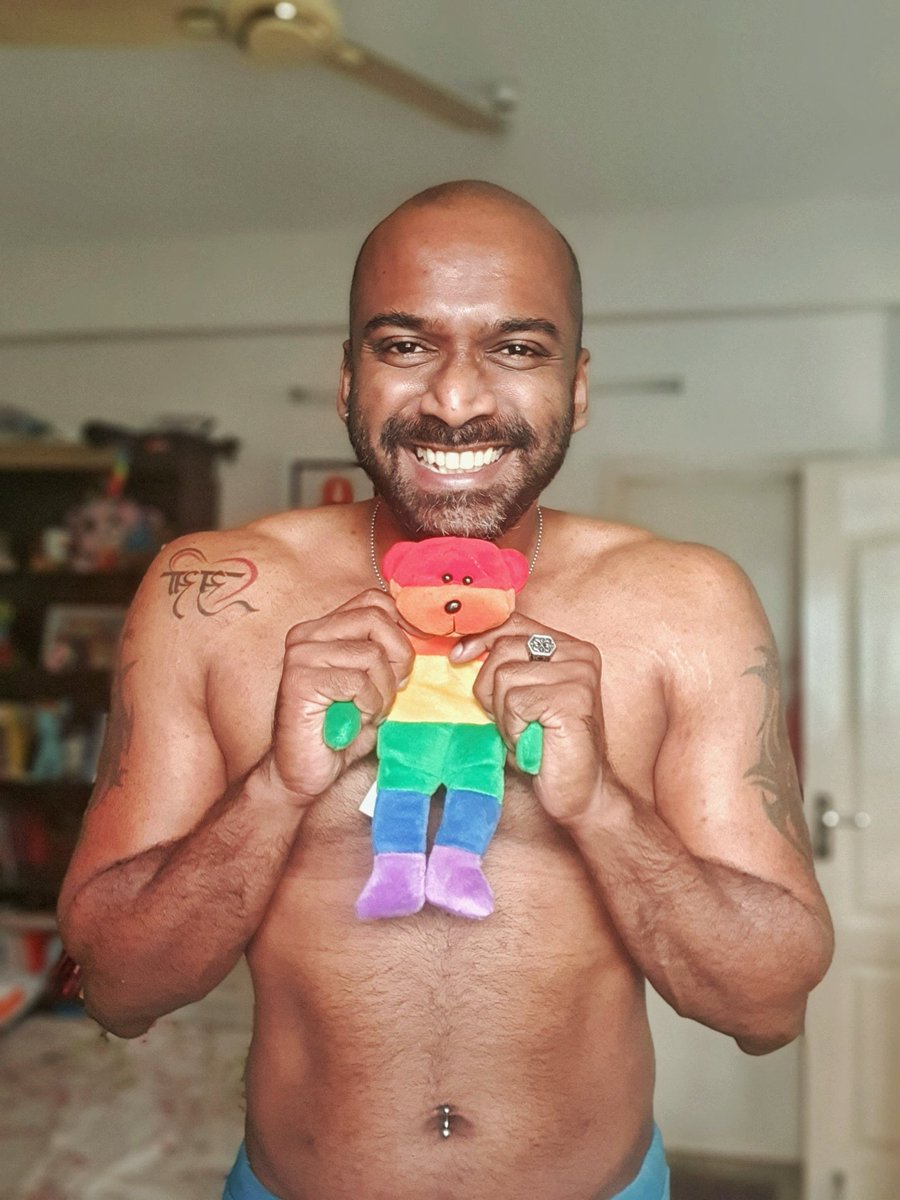 sureshramdas's tweet photo. โBe who you are and say what you feel, because those who mind don't matter, and those who matter don't mind.โ
#SundayThoughts #sundayvibes #SundayMotivation #loveyourself #love #joy #happiness #laughter #fun #pridebear #rainbowbear #gay #LGBTQ #proud https://t.co/8hmqRAQRWS