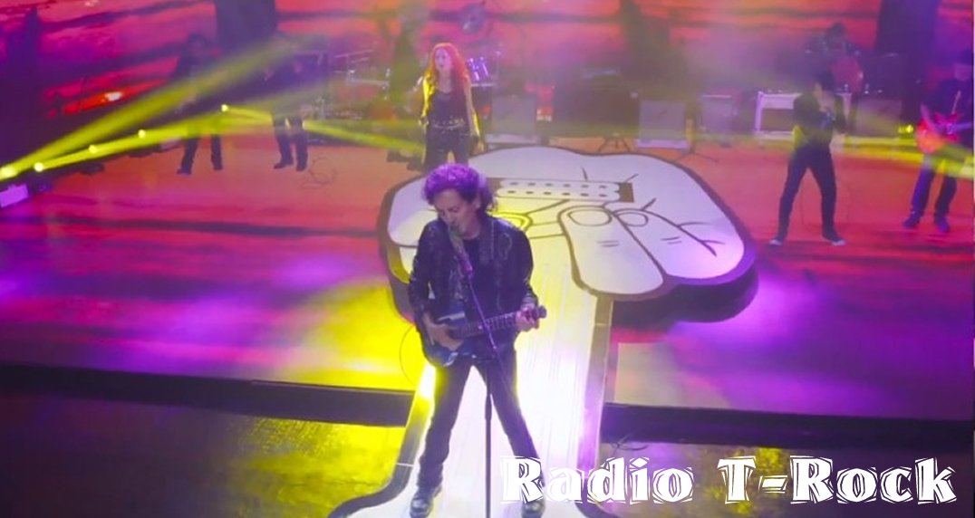 Radio_TRock's tweet photo. 3 horas de Rock N Roll, 3 horas de éxitos y desmadre
¡Felicidades a @eltridemexico por estos #52años y los que faaaaaaaltan!
#TocadaVirtualElTri #ToquinVirtualElTri
@eticket @plataforma_live https://t.co/9zqJWqw7ao