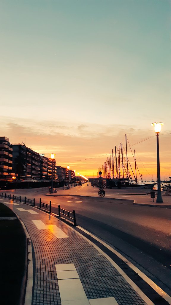 Beautiful sunrise #volos
