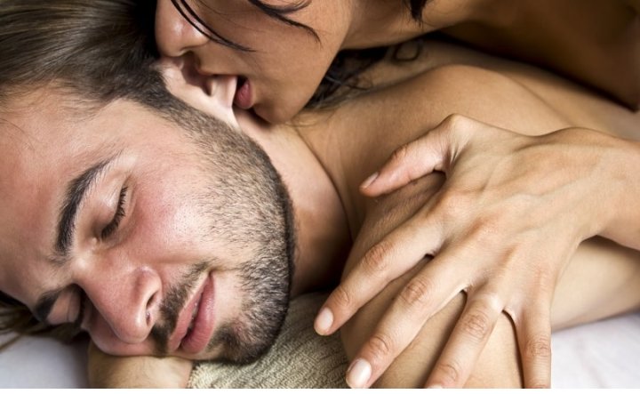 kkarolsw's tweet photo. Con ganas de cumplir una fantasía... si rifara un masaje sensual, quien estaría dispuesto a participar? https://t.co/TTV7DR6s0f