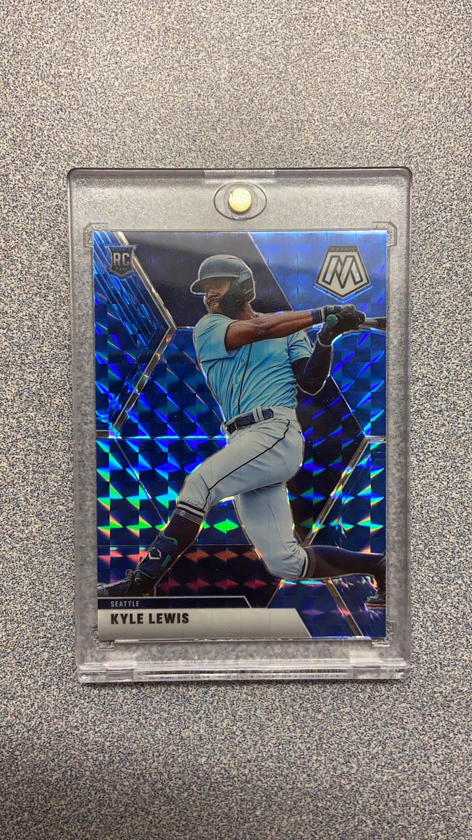 gallenofmilky's tweet photo. Does this mean I should start a PC for Lewis? 
$1 @HobbyConnector https://t.co/GBo6yGVEqN