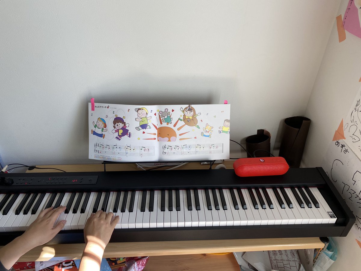 echo_hiro's tweet photo. before
#MIDIBOARD
after
#KORGd1
30年の鍵盤の進化、凄い、(^^) https://t.co/24Rlgbwx5m