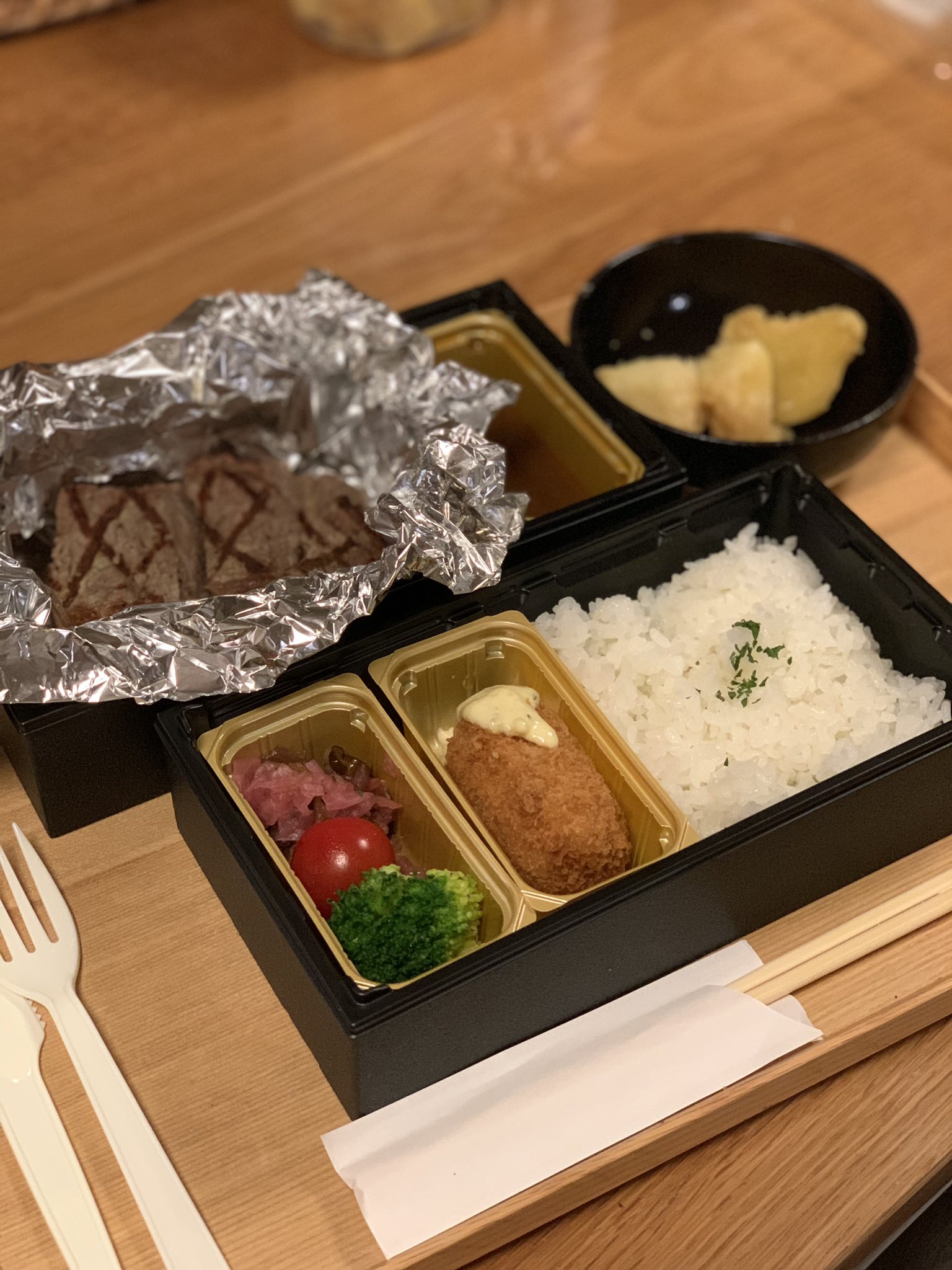 パッタイ ウーバーイーツ高価格帯選手権はロイヤルホストが優勝です 美味い上に配送にも最適化されてて配送劣化が全然ない パッタイ ウーバーイーツ高価格帯選手権はロイヤルホストが優勝です 美味い上に配送にも最適化されてて配送劣化が全然ない