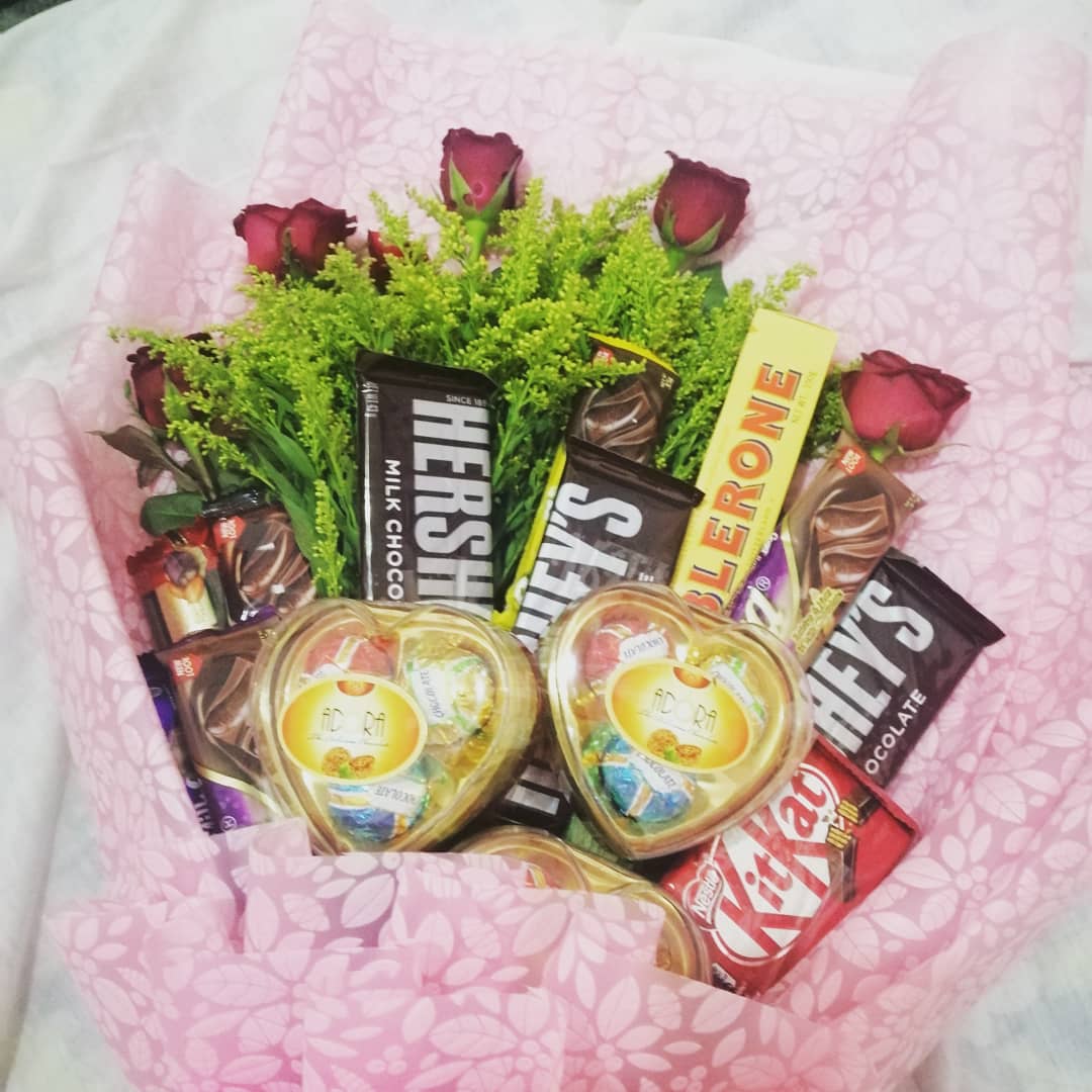 eleahgraciel's tweet photo. 24th 💕🌹 https://t.co/KuDhlPIhaz