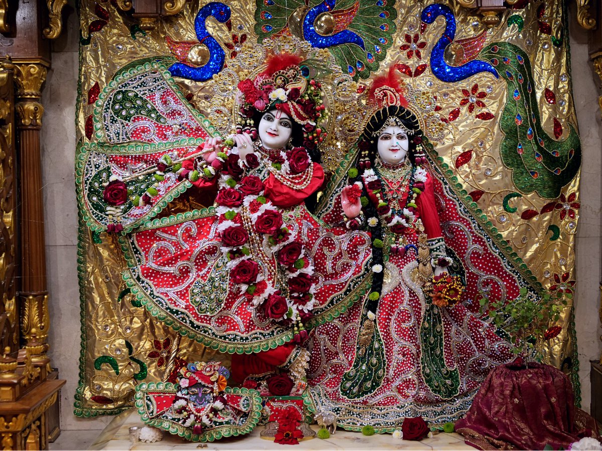 ISKCON London Radha-Krishna Temple auf Twitter: „Today's Deity ...