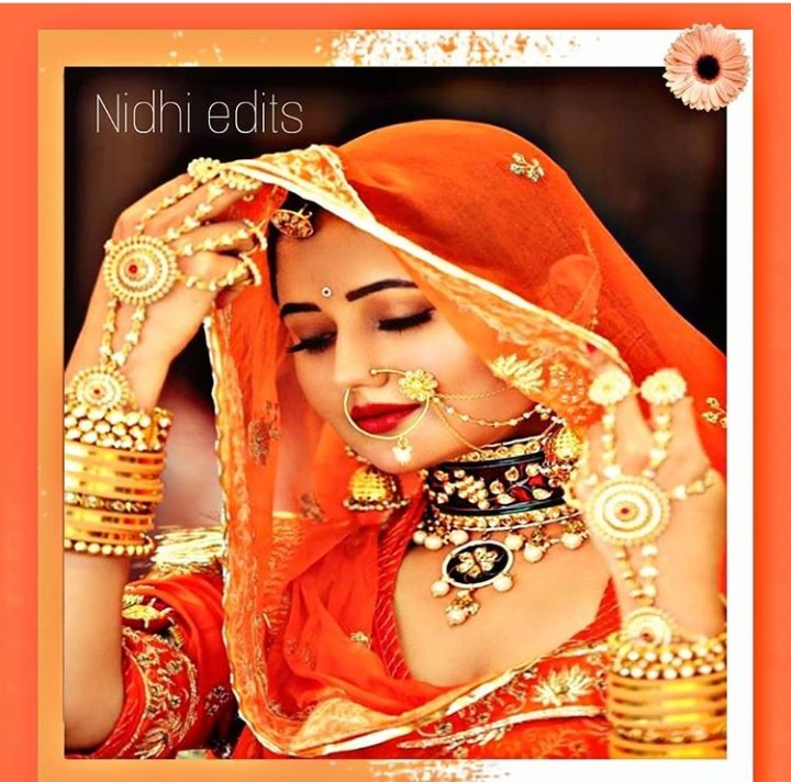 2 Colour Orange symbolises sacrifice Goddess BRAHMACHARINI is worshipped @TheRashamiDesai