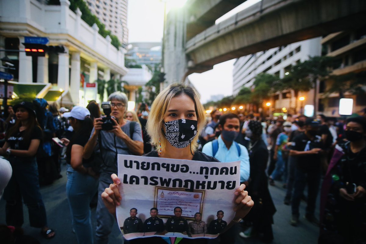 FreeYOUTHth's tweet photo. ราษฎรประสงค์เวลานี้!
#เพราะทุกคนคือแกนนำ
－
#ม็อบ25ตุลา https://t.co/dGb0HEM51R