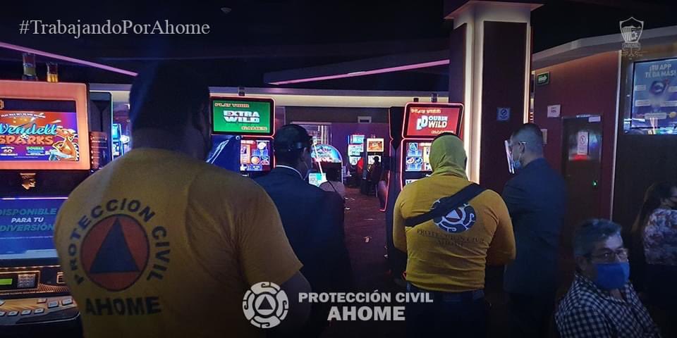 sinaloanews's tweet photo. OPERATIVO EN CASINOS

El día de ayer elementos de Protección Civil Ahome acudieron a los casinos del municipio, realizando una inspección y verificando que se cumplan con las recomendaciones y protocolos ante el #Covid19. 

#TransformandoAhome #TransformandoTuVida https://t.co/naFJxtUc03