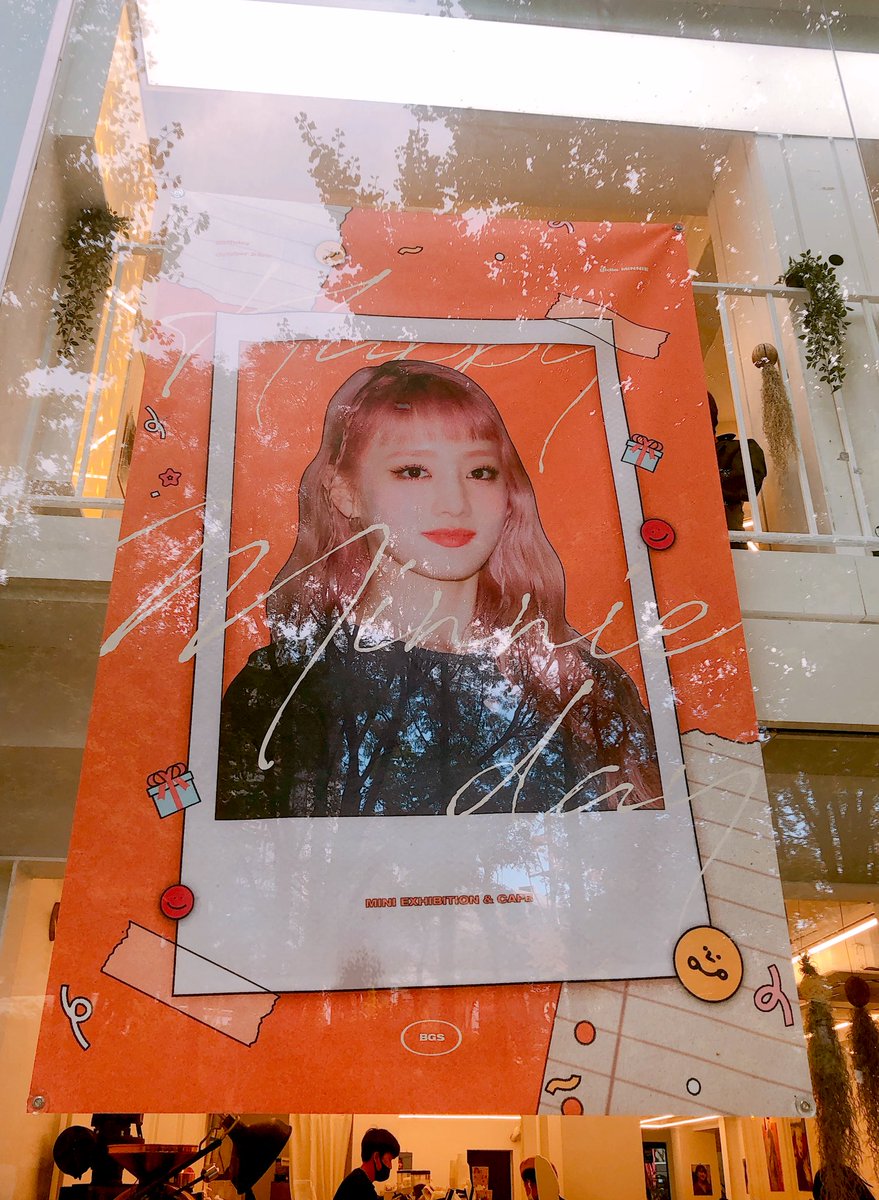 moonlitspace810's tweet photo. 베.레.모.조.아
민니 생축🎉

#사��뚱이_민니_생일축하한따라락
@BGS971023 https://t.co/EG9rtb1o8b