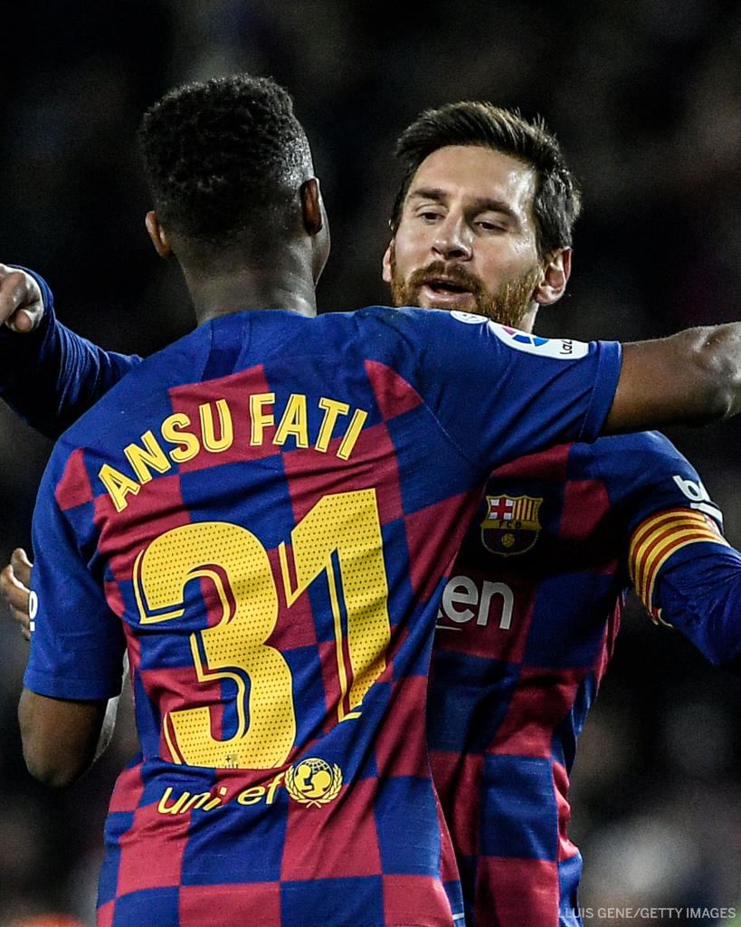 Bored__Scroller's tweet photo. Game Spirit @ #ElClasico https://t.co/lvDLKfgXlg