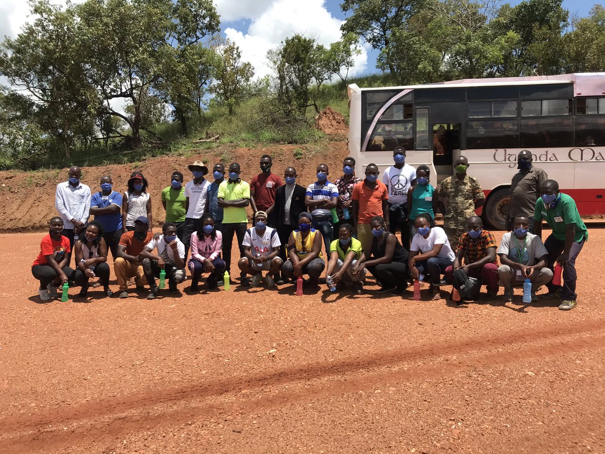 PaustaClessy's tweet photo. Silver: The best Guide I have met in Ugandan parks. @VisitUganda, @Tourismuganda, @UgTourismBoard, @Ugandawildlife, we need many more of the Silvers if we’re to promote local tourism.

#VisitUganda 
#GoOrganic 
#AgroEcologySystems 
#ITCOA2020
@go_organic_org 
@NutriProduce https://t.co/JCJAqcbeU1