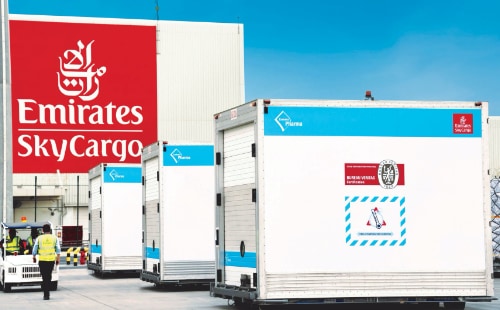 Emirates errichtet Umschlagplatz für Impfstoffe dlvr.it/RkHbg7