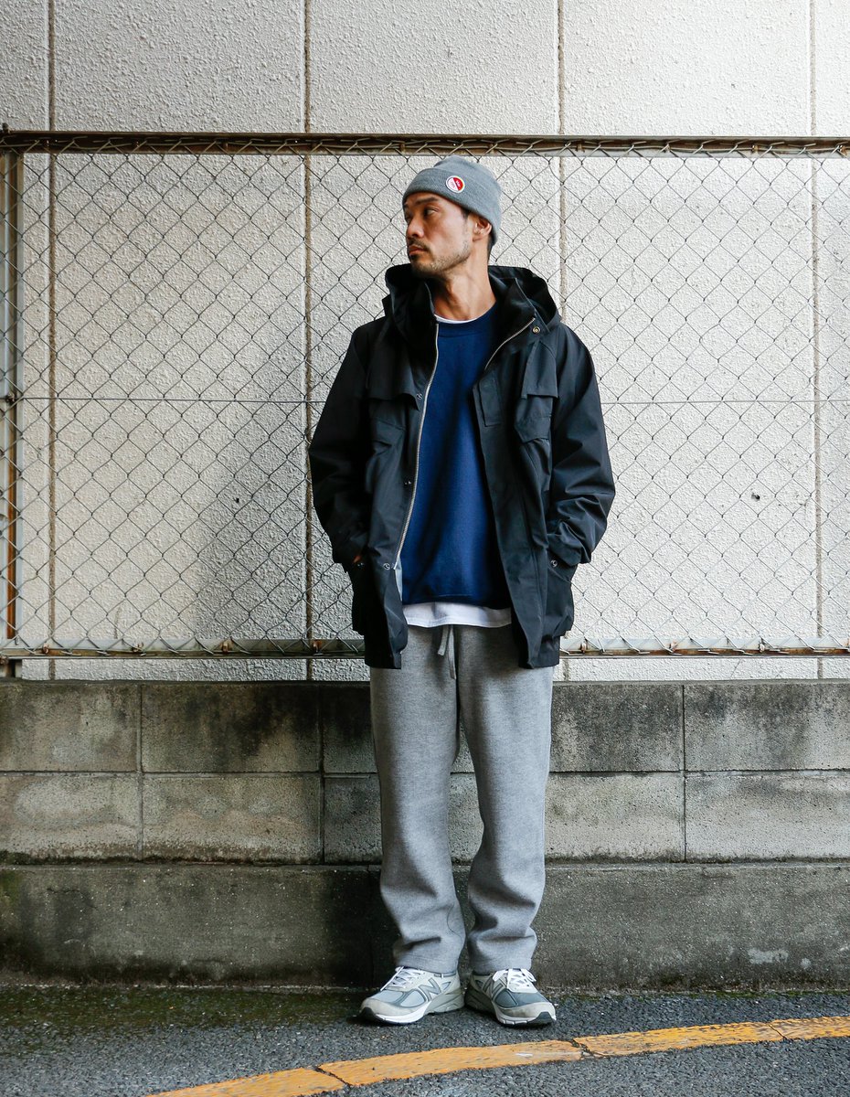 12stadium's tweet photo. 「Launch Basic Trade A/W '20」
WATERMELONISM / Dos Sandias Beanie
Launch Basic Trade / Stand Collar Utility Jacket
Launch Basic Trade / Heavy Knit Pants
#WATERMELONISM #LaunchBasicTrade
https://t.co/J8zBmzOeQ5 https://t.co/c1ZMT2vFLm
