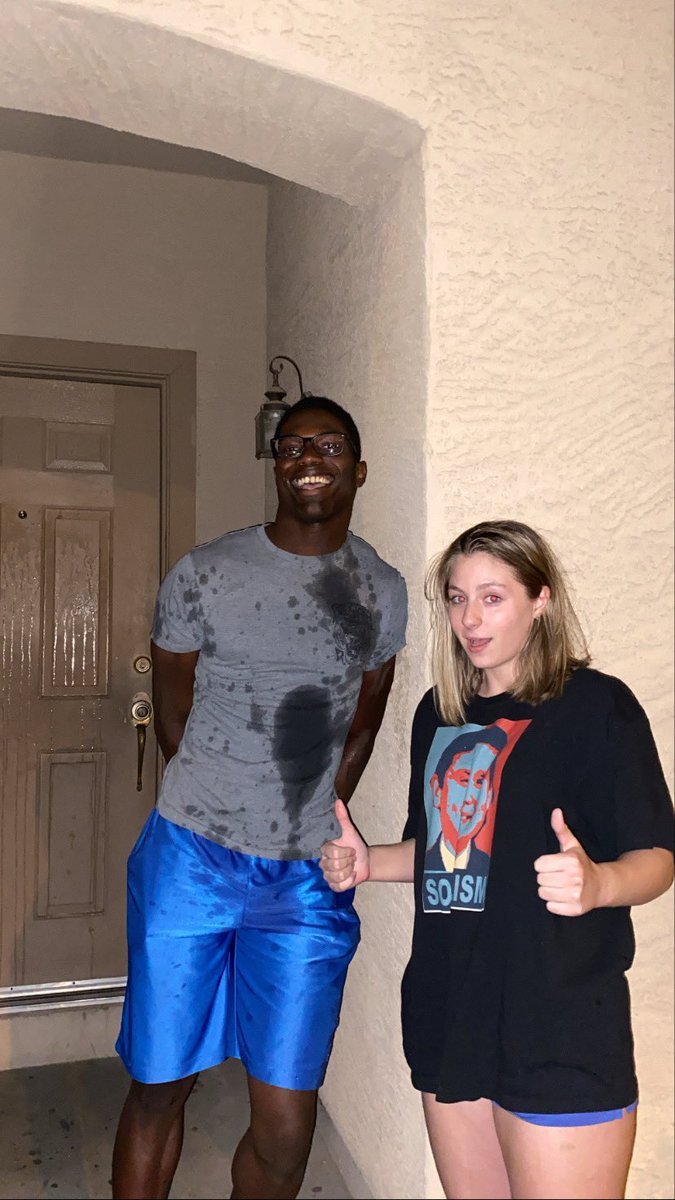 wetsupremacy's tweet photo. good morning everyone. freddie is out  >:) @cvassassins2021 https://t.co/CbmWrkF4vA