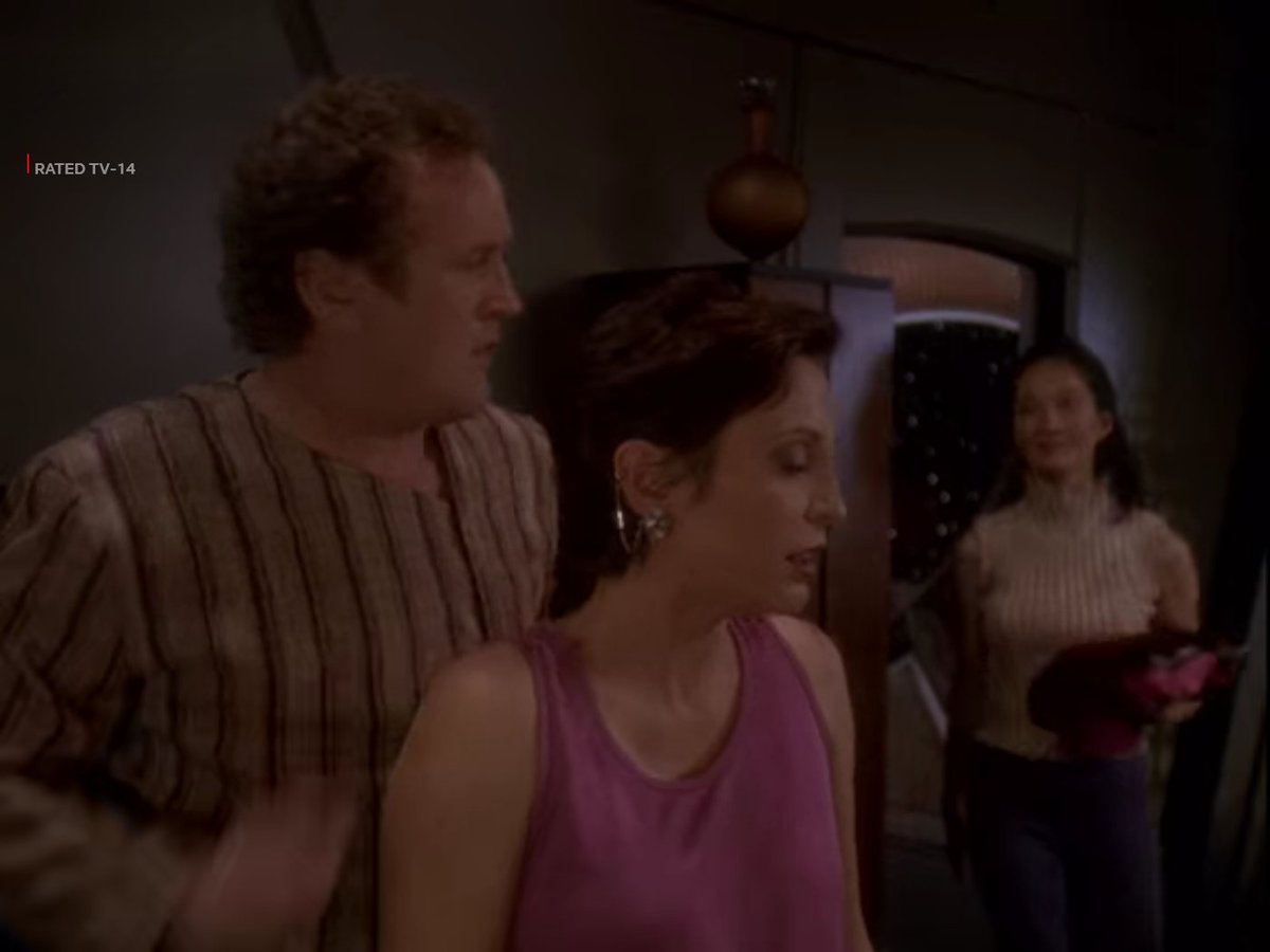 like this flesh toned shirt fooled me into thinking ds9 was WAY more interesting than it is for a hot sec