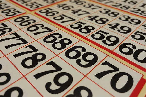 MoonBingo's tweet photo. Bingo Etiquette in Bingo Halls &amp; Online 
#Bingo, #OnlineBingo

https://t.co/Vl4iS0uxlv https://t.co/tCnTuLhYz3