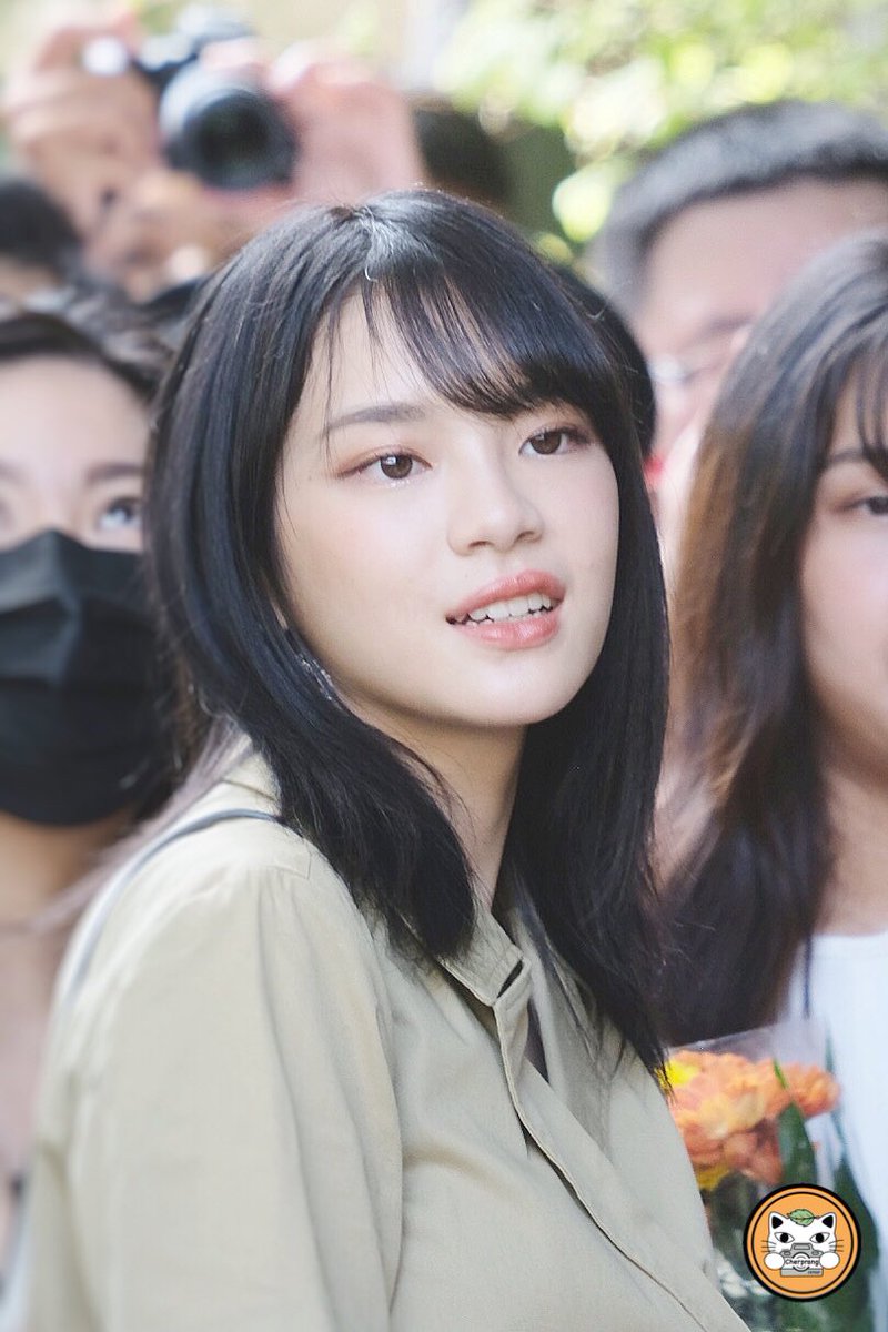 🐱🐱 
#CherprangBNK48