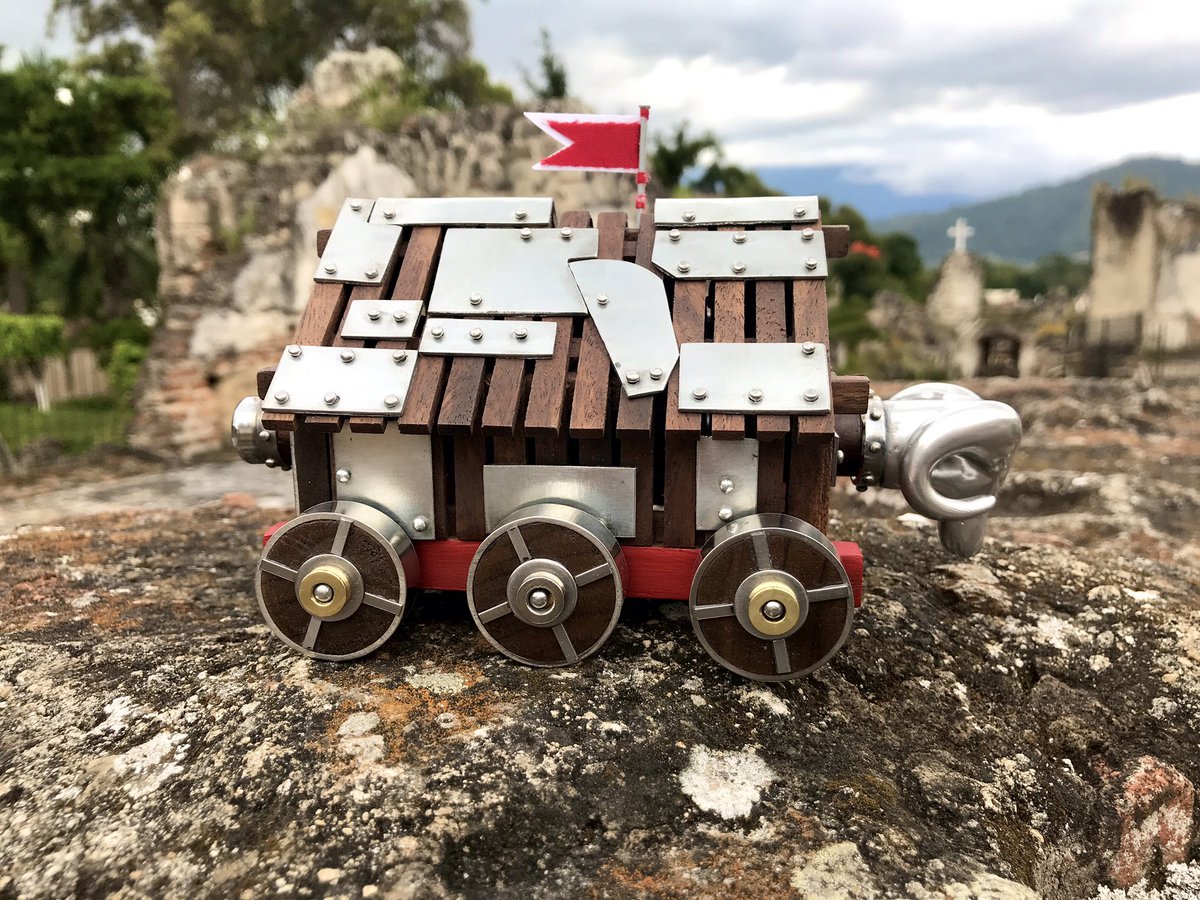 ageofmanolink's tweet photo. Ariete de Asedio 3.0
P2
Réplica Age of Empires DE
Escala: 1/25
Hecho a Mano
Material: Acero Inoxidable, Bronce, Resina , madera Nogal oscuro
#ageofempiresdefinitiveedition #siegeonager #siegeram #aoe #onagrodeasedio #arietedeasedio #ram #ageofempires https://t.co/i5WXA3ULsJ