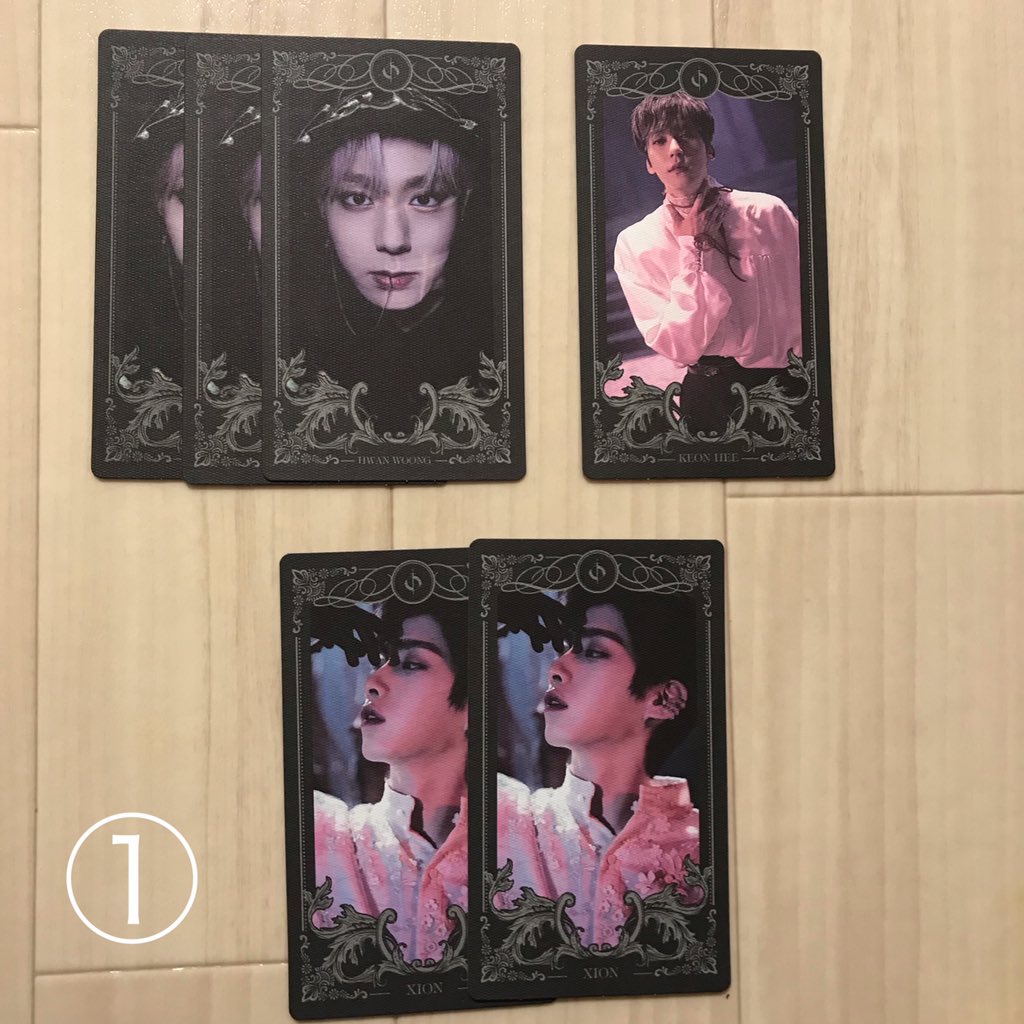 oneus_ido's tweet photo. oneus lived トレカ交換

譲   写真 ファヌン ゴニ シオン
求   ① ソホ＞イド＞ヨンジョ  
       ② イド
       ③イド＞ソホ
       ④イド＞＞ソホ https://t.co/2a138jyKS6