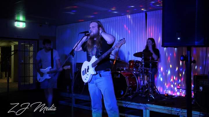 ZJ_Media's tweet photo. Still got the songs stuck in my head from this amazing night! Thanks Placid Jack for a great show!

#concert #photos #music #rockin #placidjack #zjmedia #VideoComingSoon https://t.co/xGIBcamse9
