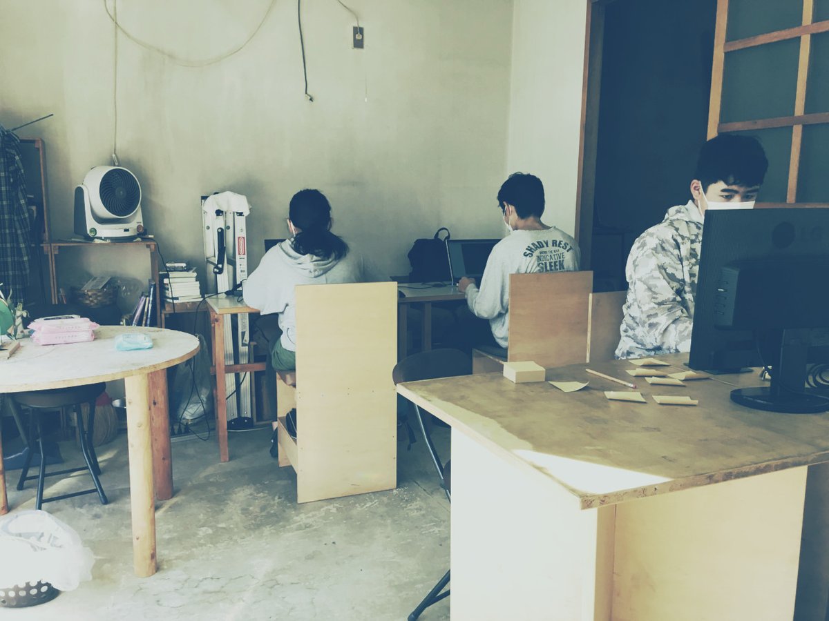 fku_mnk's tweet image. 今日はBlenderをしたり、Phaserをしたり、Expoをしたりしました。

#CoderDojo紫雲