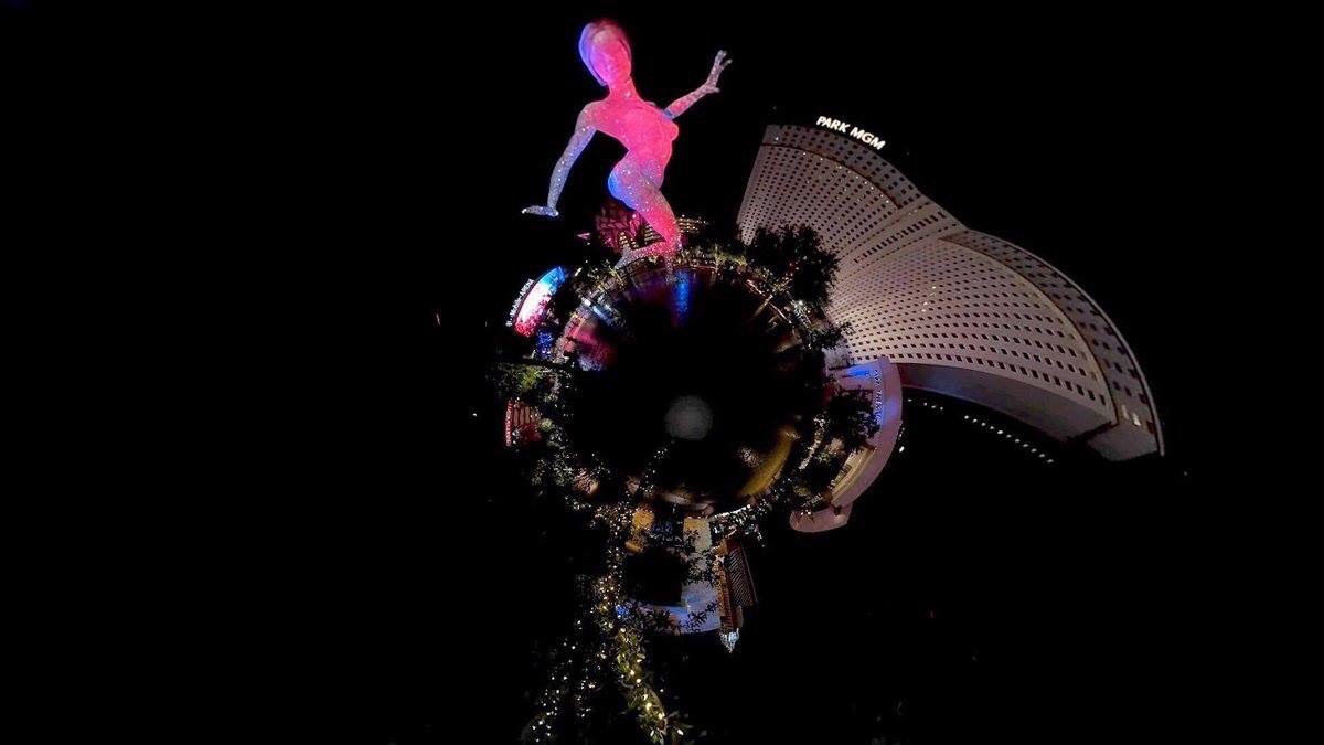 Increase your #MICE business with VR360 🌆🎬🎥 #VR
“360 video has been a great tool for us so far &amp; we hope to expand its use as more Park MGM property assets come on line.”
Elizabeth Harlow, Vice President of Brand Strategy, ParK MGM, Las Vegas