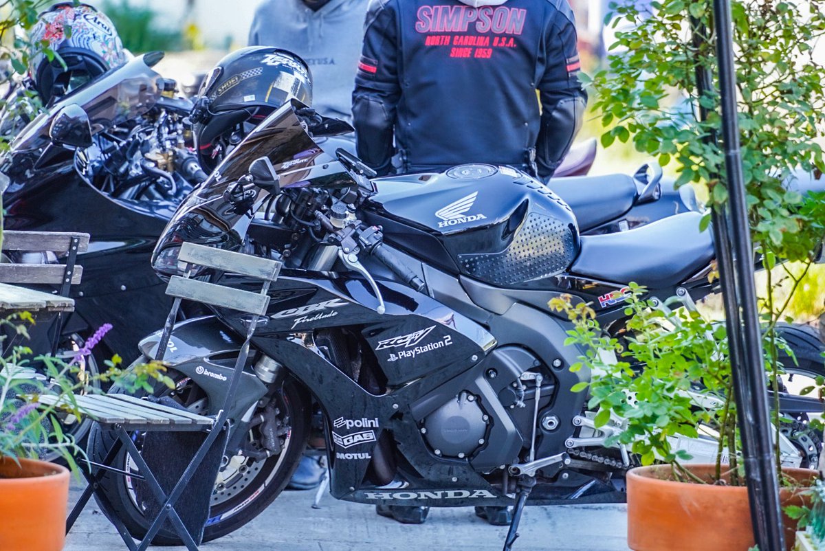 yuya__0610's tweet image. ROUTE65からのinthesea
メッシュジャケットは寒すぎたな笑
#route65 #inthesea #cbr1000rr #バイカーズカフェ